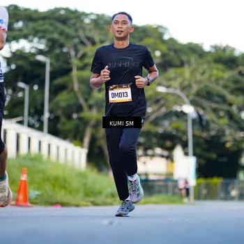 Runner Photo 9106189
