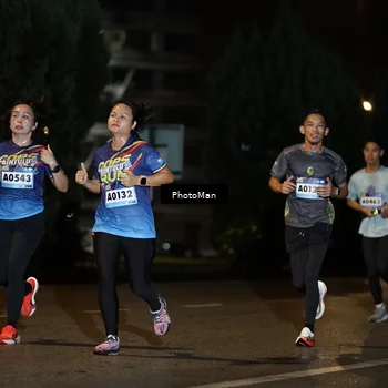 Runner Photo 9106200