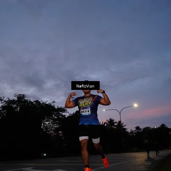 Runner Photo 9106618