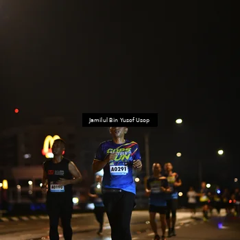 Runner Photo 9107107
