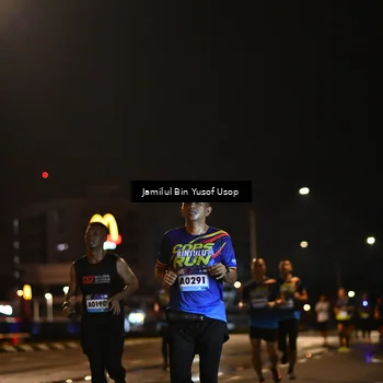 Runner Photo 9107210
