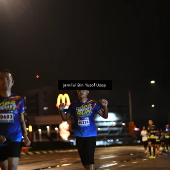 Runner Photo 9107276