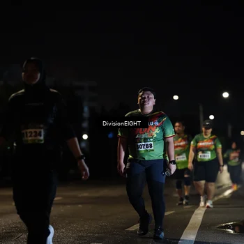 Runner Photo 9107313