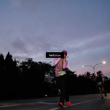 Runner Photo 9108486