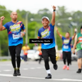 Runner Photo 9108636