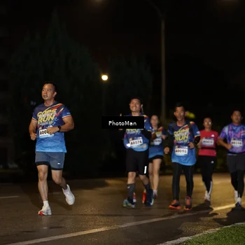 Runner Photo 9109224