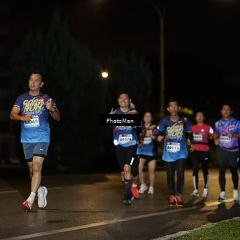 Runner Photo 9109380