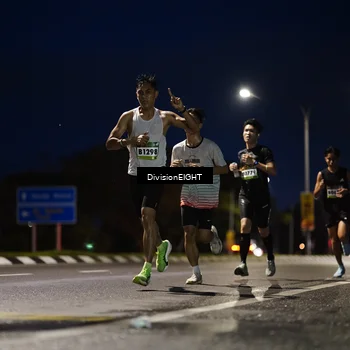 Runner Photo 9109903