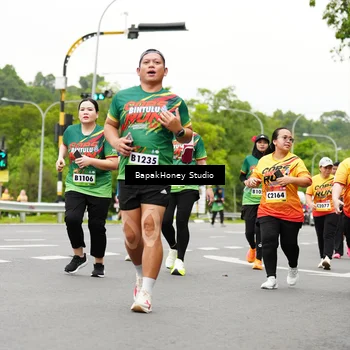 Runner Photo 9109907