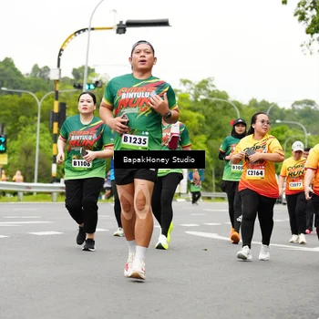 Runner Photo 9109911