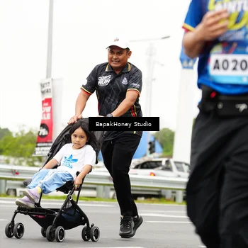 Runner Photo 9109990