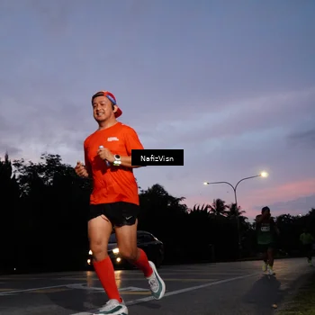 Runner Photo 9110298
