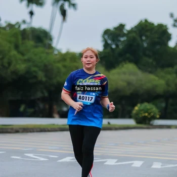 Runner Photo 9110304