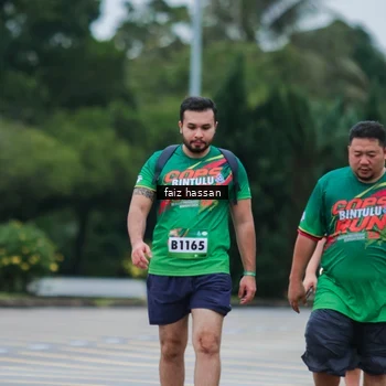 Runner Photo 9110328