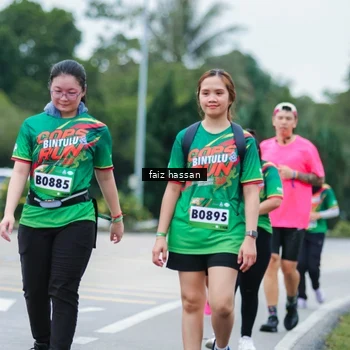 Runner Photo 9110362