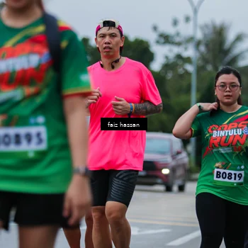 Runner Photo 9110391