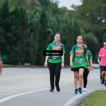 Runner Photo 9110503