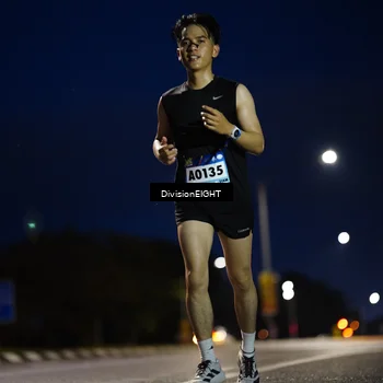 Runner Photo 9110521