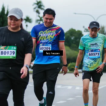 Runner Photo 9110842