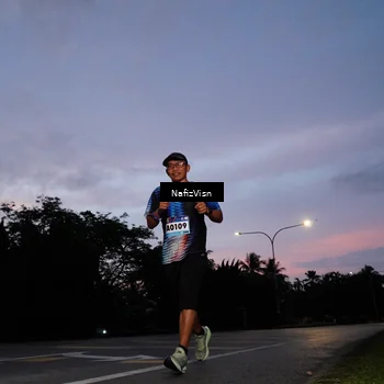 Runner Photo 9111068