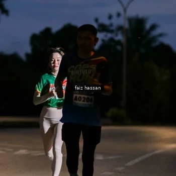 Runner Photo 9112138