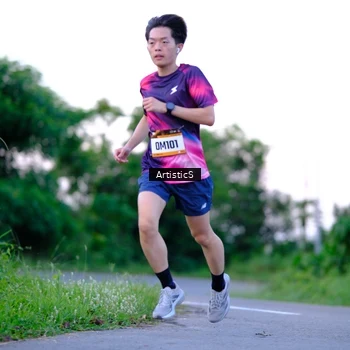 Runner Photo 9112142