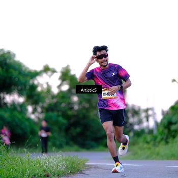 Runner Photo 9112410