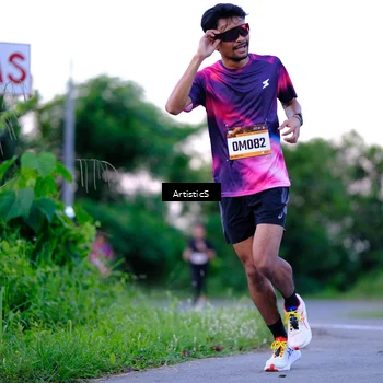 Runner Photo 9112514