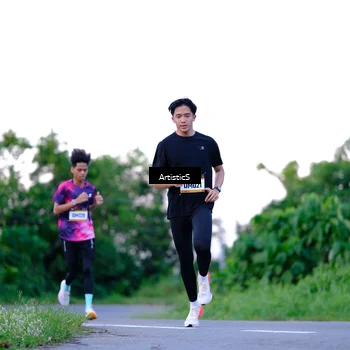 Runner Photo 9112520