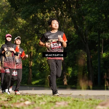 Runner Photo 9112841
