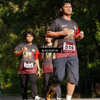 Runner Photo 9112882