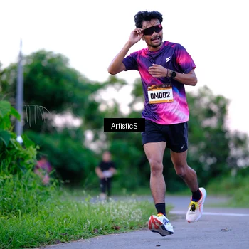 Runner Photo 9112885