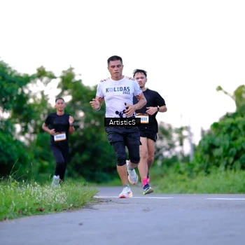Runner Photo 9113259