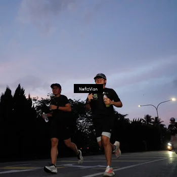 Runner Photo 9113431