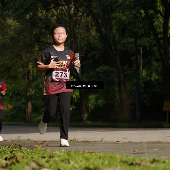 Runner Photo 9113872
