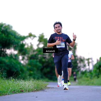 Runner Photo 9113914