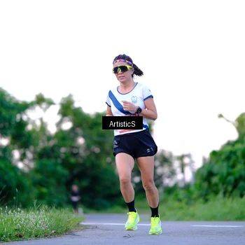 Runner Photo 9114021