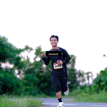 Runner Photo 9114581