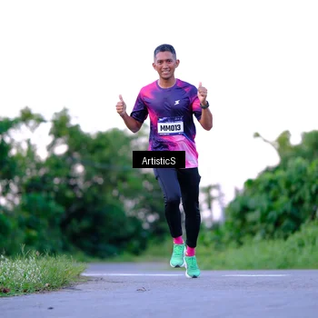 Runner Photo 9114732