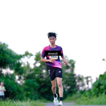 Runner Photo 9114902