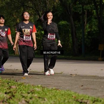 Runner Photo 9115010