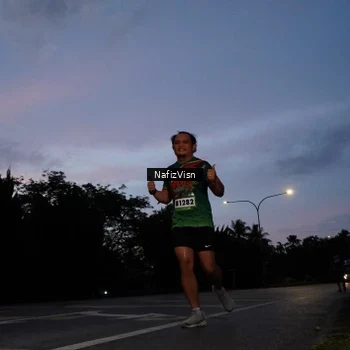 Runner Photo 9116358