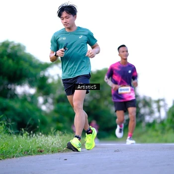 Runner Photo 9116398