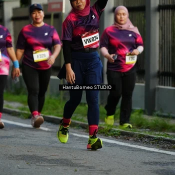 Runner Photo 9116433