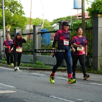 Runner Photo 9116519