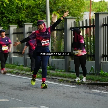 Runner Photo 9116524