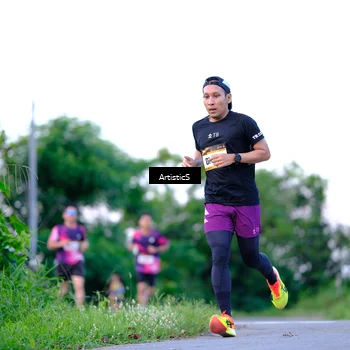 Runner Photo 9116591