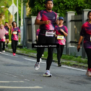Runner Photo 9116594