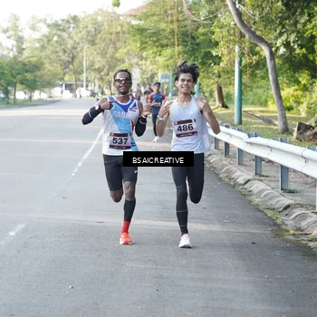 Runner Photo 9116597