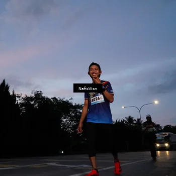 Runner Photo 9116613